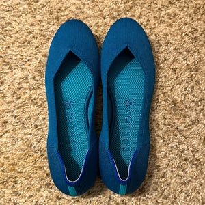 Rothy’s Teal Flats